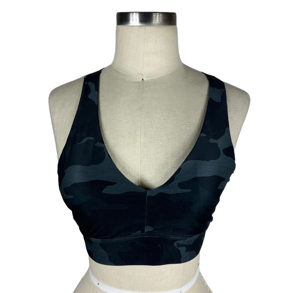 PRANA Layna Bra Black Camo Luxara Criss Cross Back Sports Bra Small Padded‎ Gray